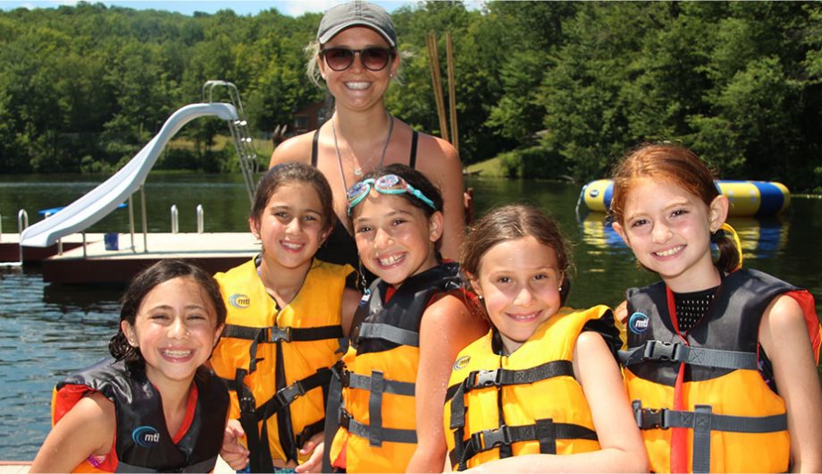 Waterfront Activities | Camp Wayne for Girls, Pennsylvania